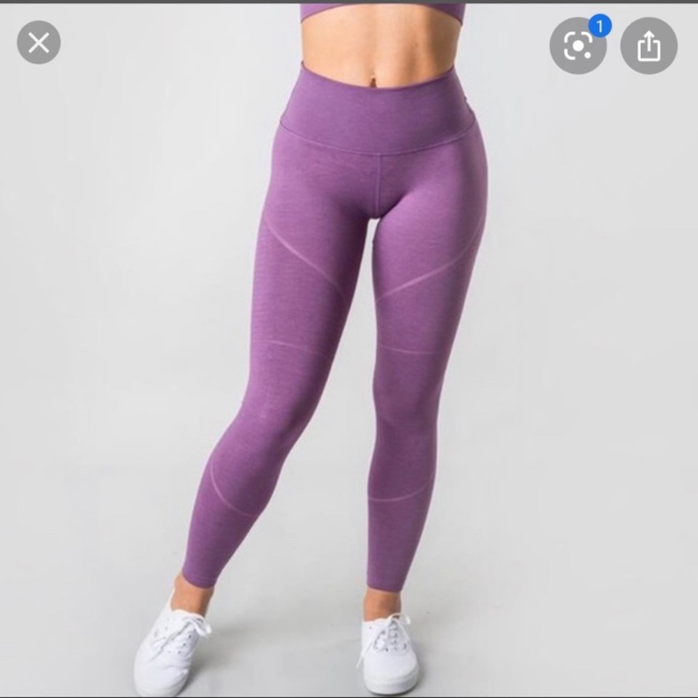 Alphalete ultra violet revival leggings